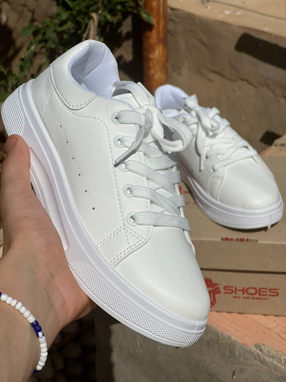 STAN SMITH